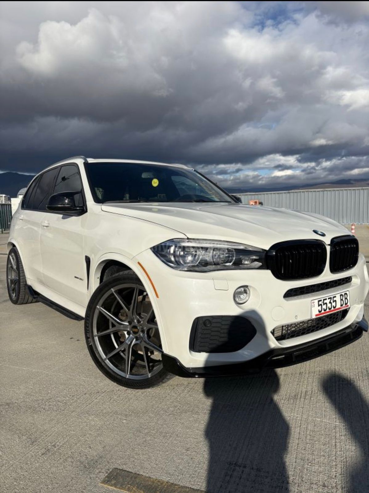 BMW X5 White